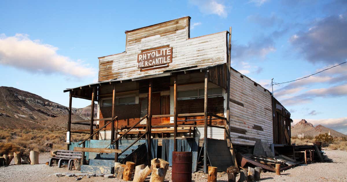 Rhyolite Ghost Town, Beatty Roadtrippers