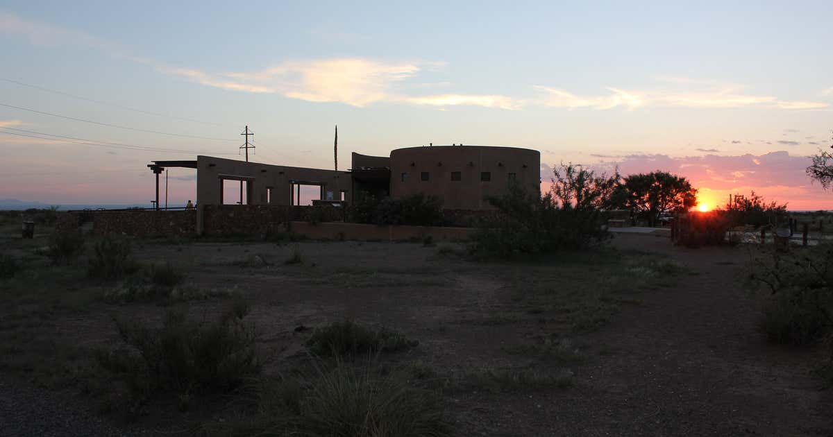 Marfa Lights Viewing Center, Marfa Roadtrippers
