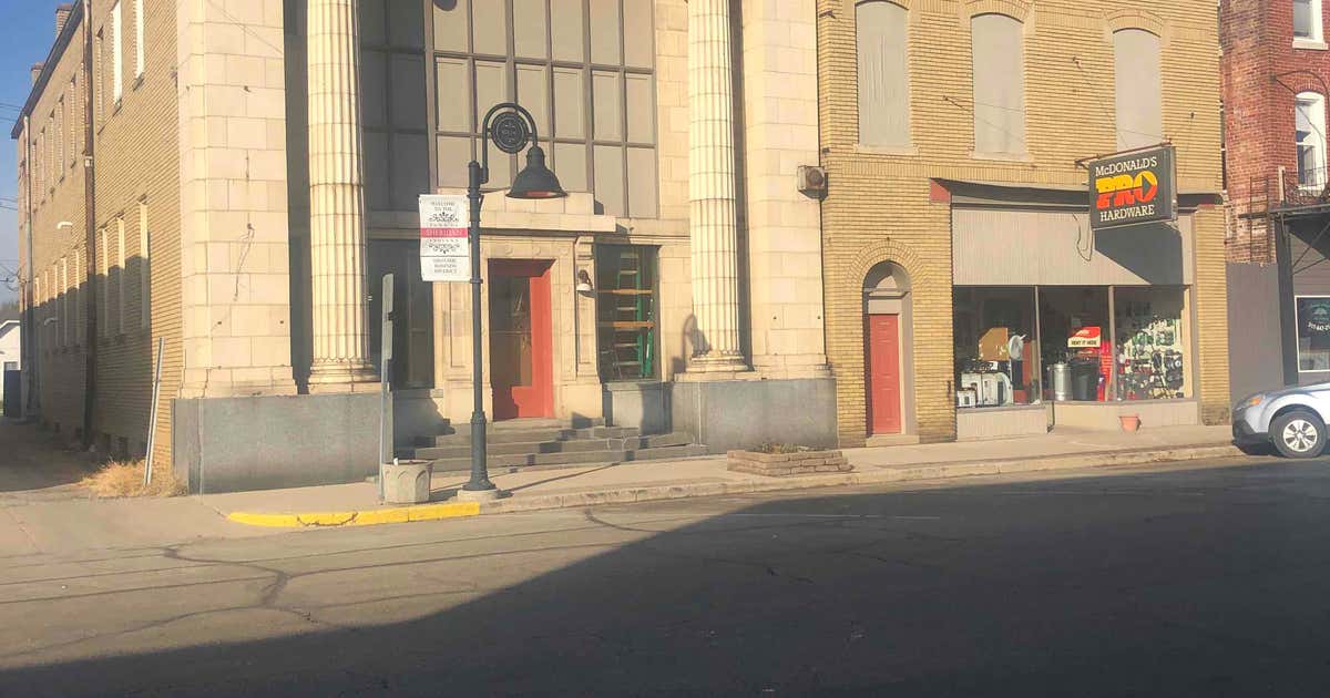 Sheridan Downtown Commercial Historic District, Sheridan Roadtrippers