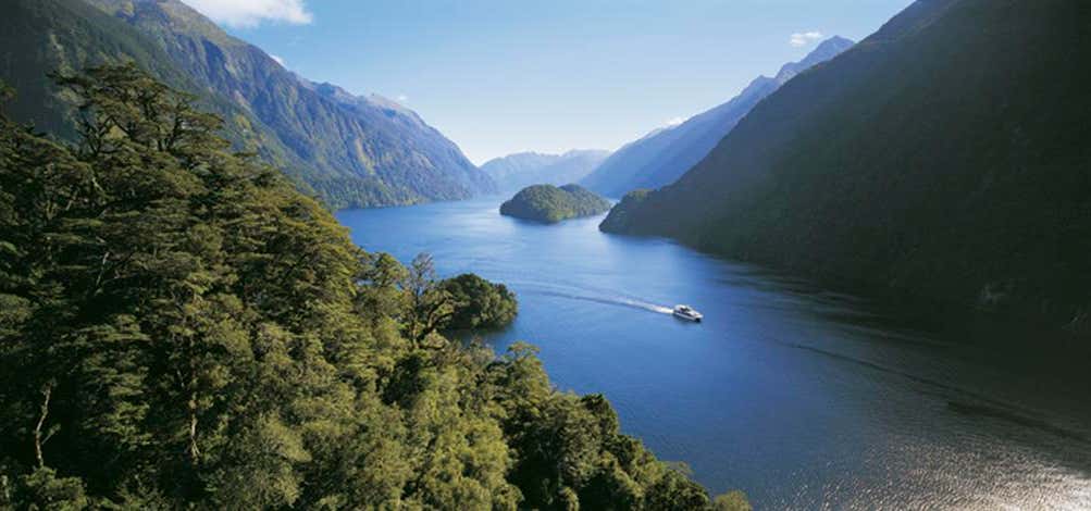 Photo of Milford Sound Scenic Day Cruises – Real Journeys