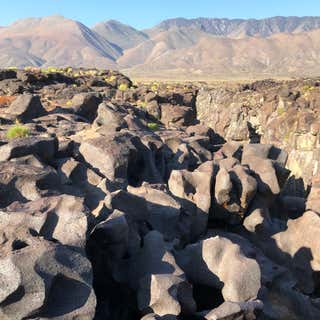 Fossil Falls Campground