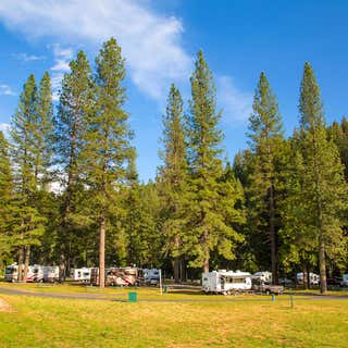 Yosemite Lakes RV Resort