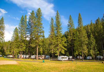 Photo of Yosemite Lakes RV Resort