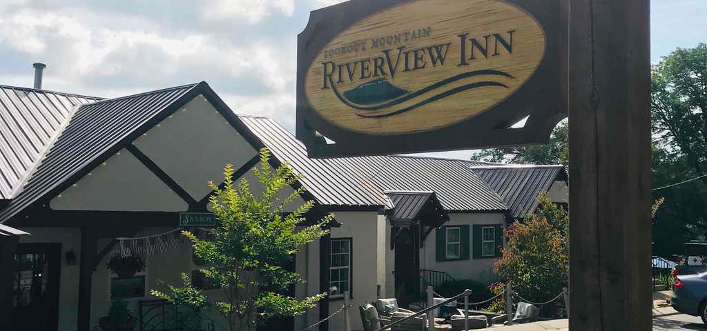 Photo of Sky Harbor Bavarian Inn, Chatanooga, Tennessee