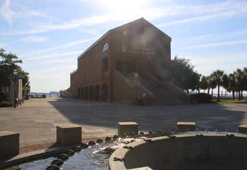 Photo of Fort Sumter Visitor Education Center