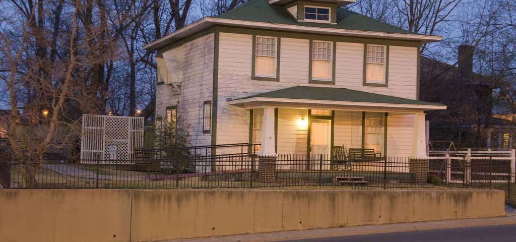 Photo of President William Jefferson Clinton Birthplace Home