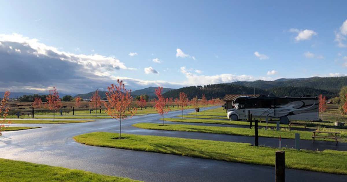 The Best RV Campgrounds to Plan a Fall Trip Around Roadtrippers