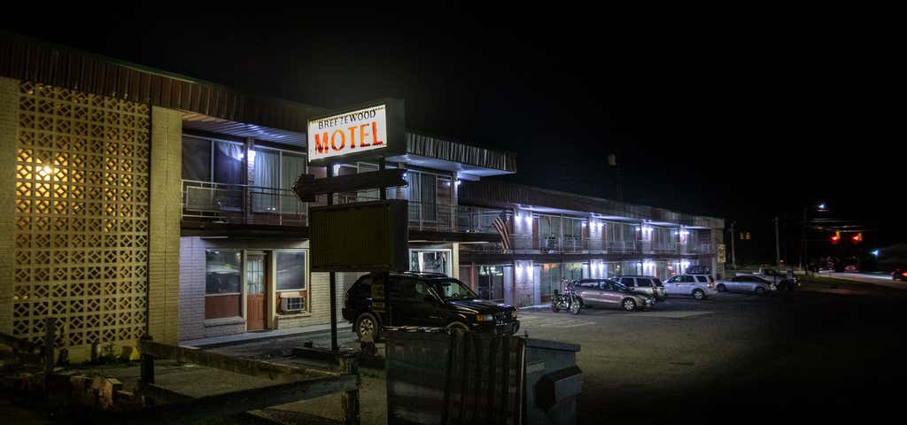 Photo of Breezewood Motel