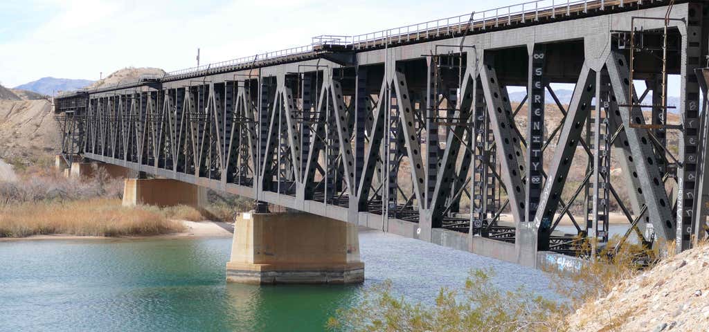 Photo of Red Rock Bridge