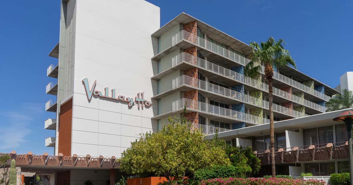 Hotel Valley Ho, Scottsdale Roadtrippers