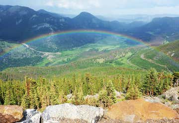 Photo of Rainbow Curve, Rocky Mountain National
