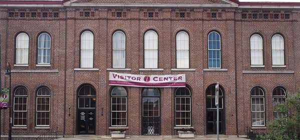 Photo of Savannah Visitors Center