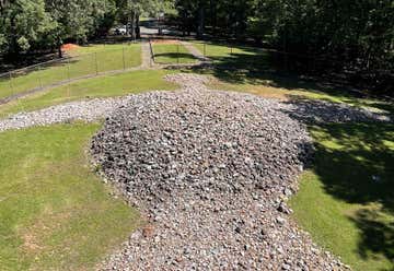Photo of Rock Eagle Mound