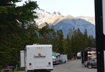 Photo of Tunnel Mountain Village 1 Campground