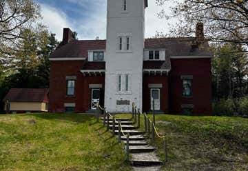 Photo of 40 Mile Point Lighthouse