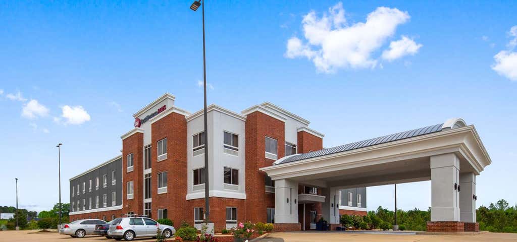 Photo of Best Western Plus Philadelphia Choctaw Hotel And Suites