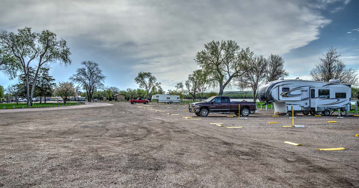 Pierre Rv Griffin Park RV Campground, Pierre | Campendium
