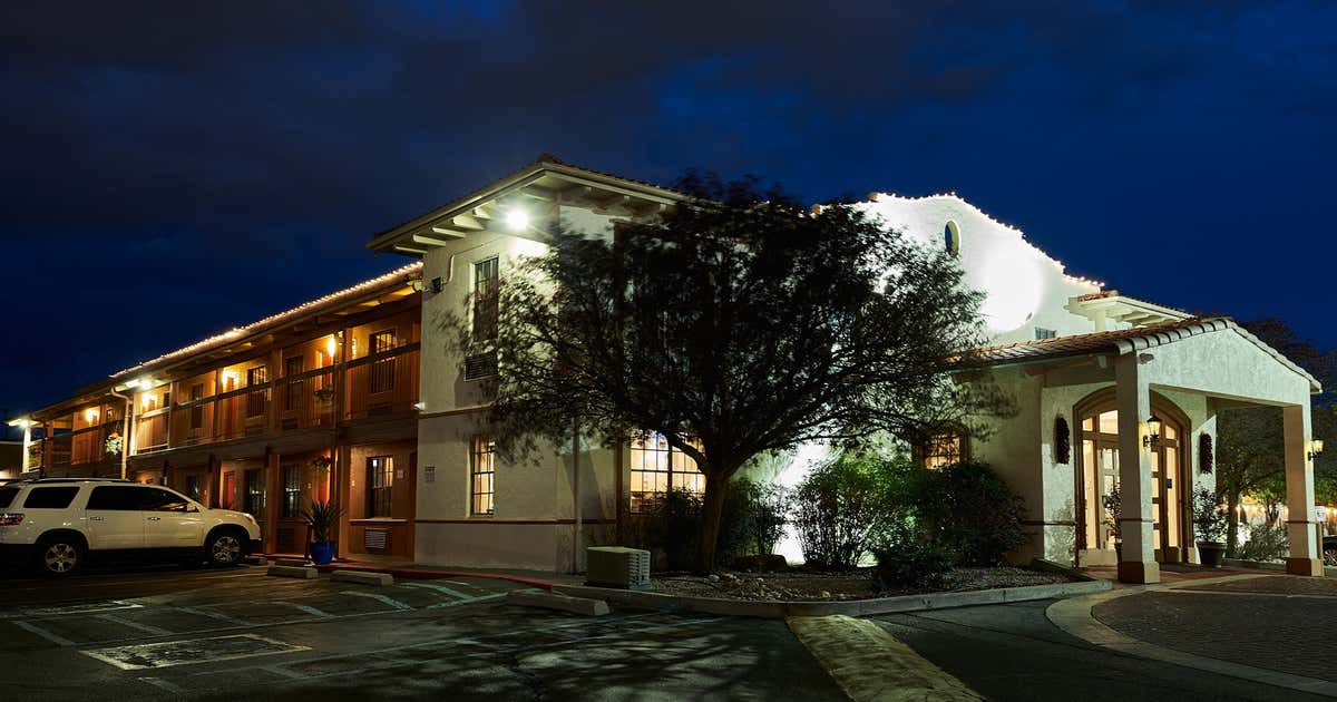 San Mateo Inn, Albuquerque Roadtrippers