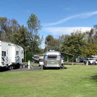 Bonelli Bluffs RV Resort & Campground