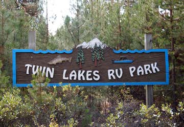 Photo of Twin Lakes Resort
