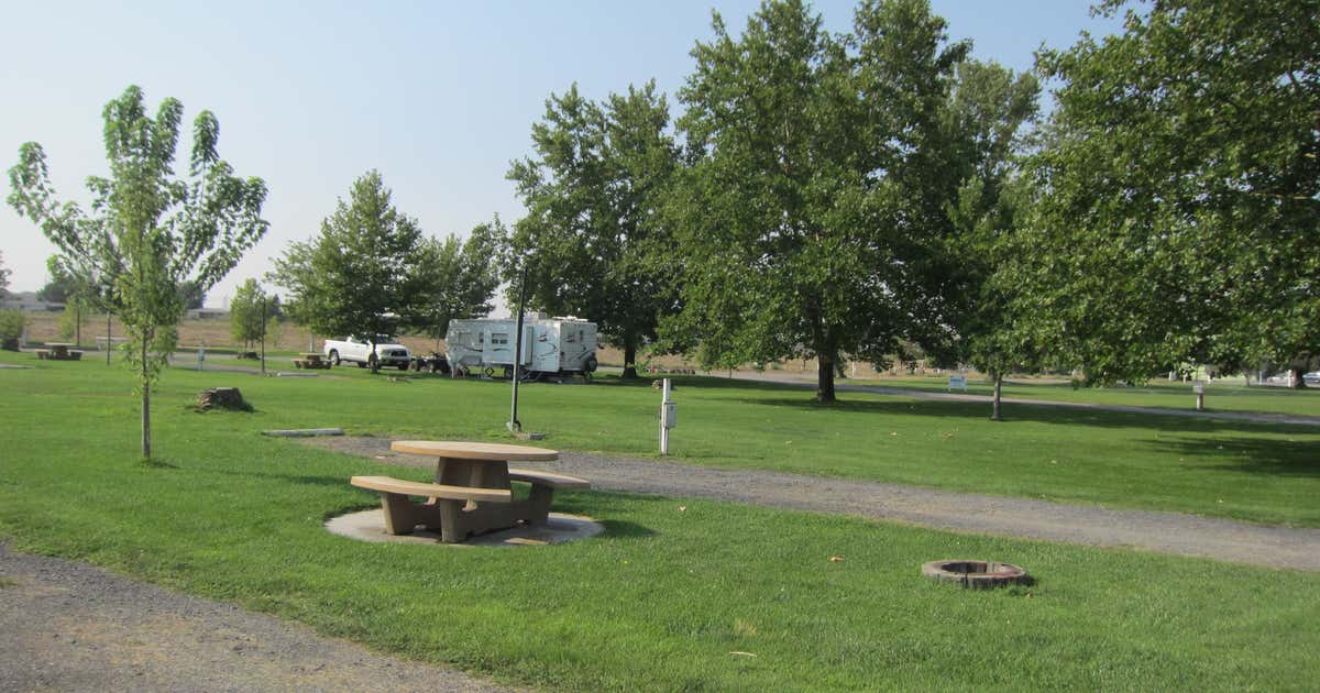Umatilla Marina & RV Park, Umatilla Roadtrippers