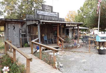 Photo of Arrowhead Lake Campground