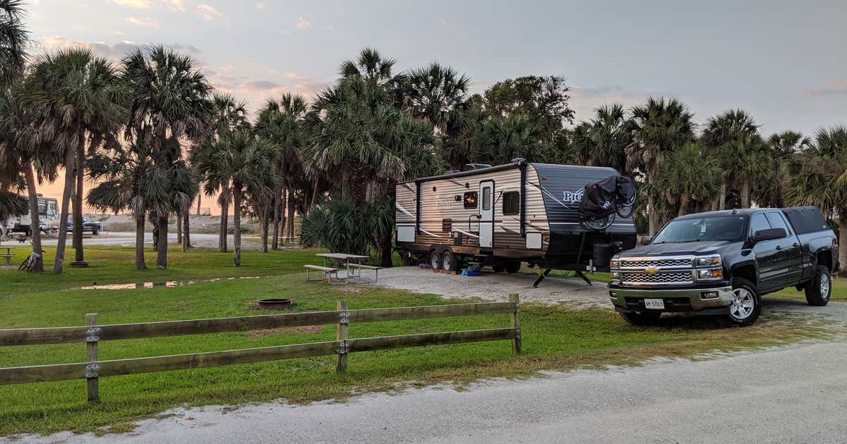 Tropic Style Tripping Roadtrippers