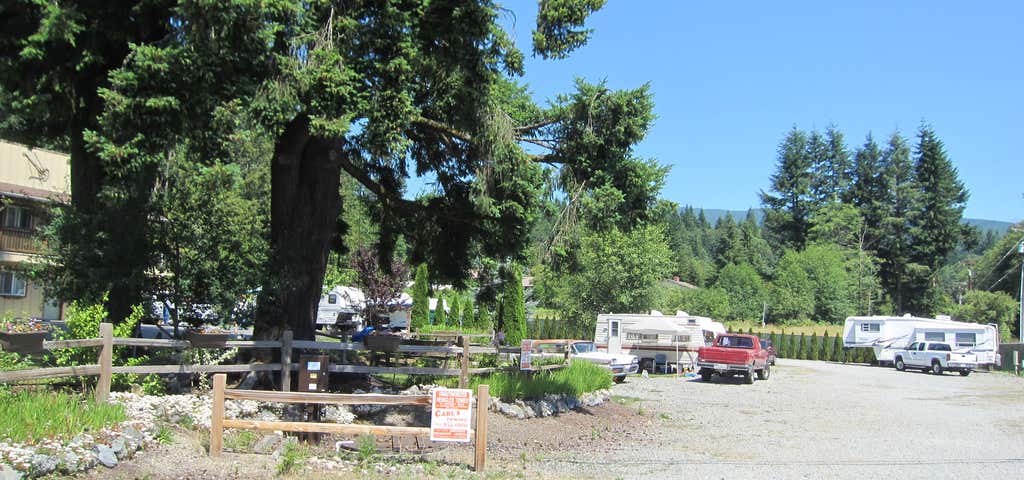 Photo of Whispering Firs Motel & RV Park