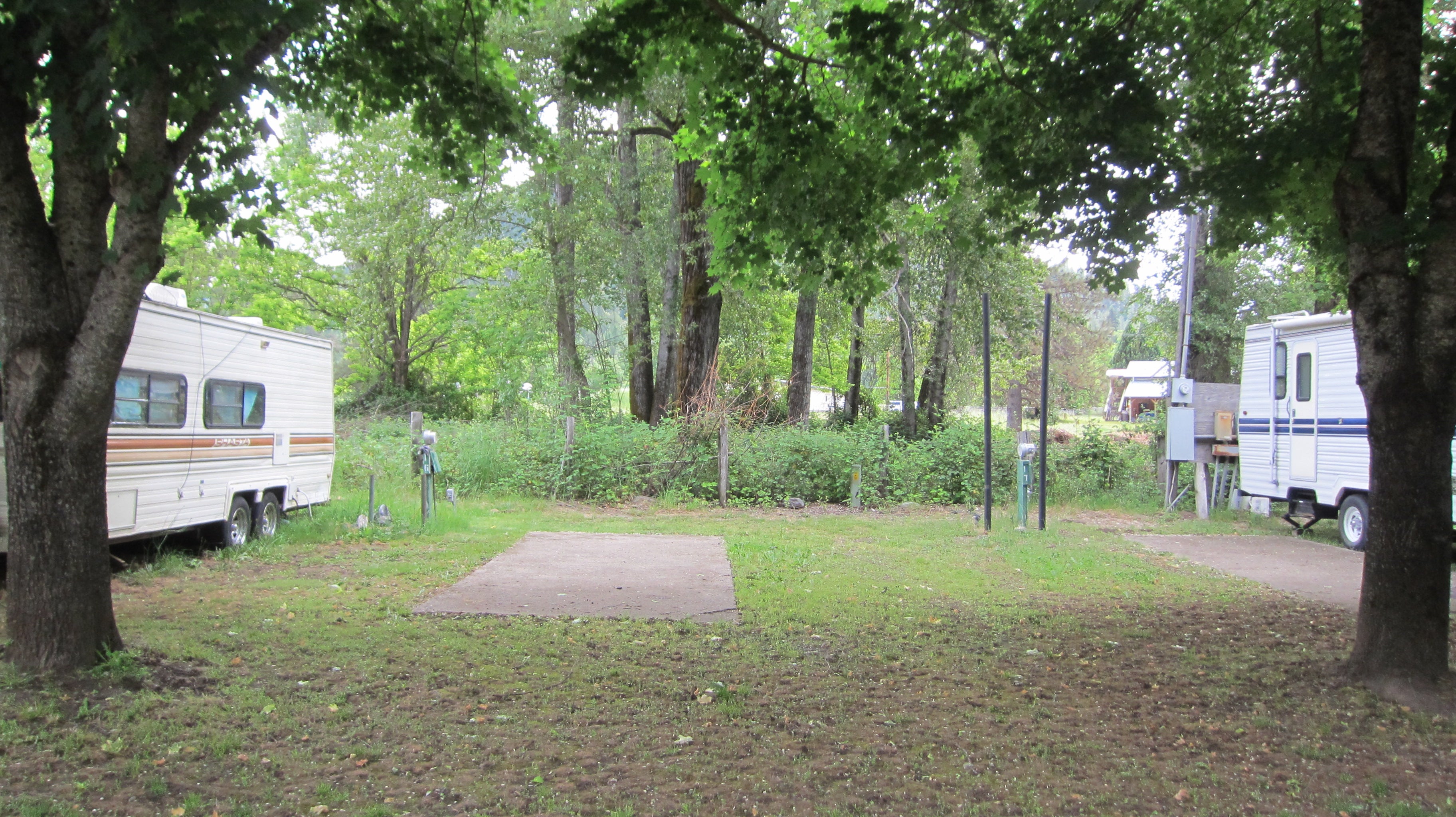 Mid River RV Park