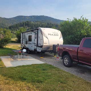 Yellowstone Holiday RV Campground & Marina