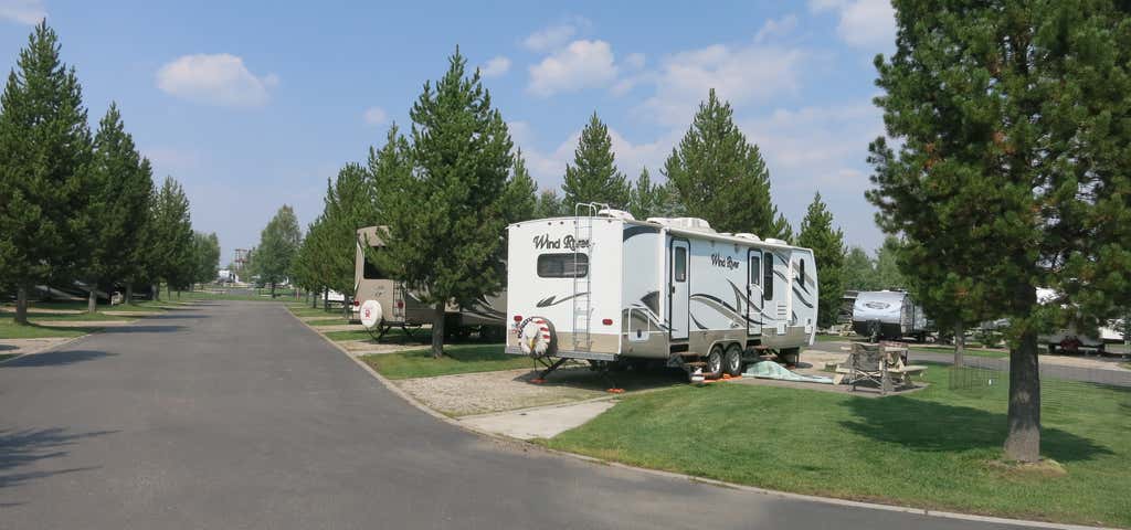 Photo of Yellowstone Grizzly RV Park & Cabins