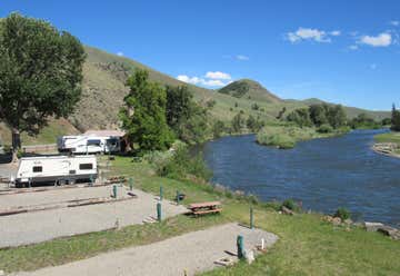 Photo of River's Fork Lodge & RV Park