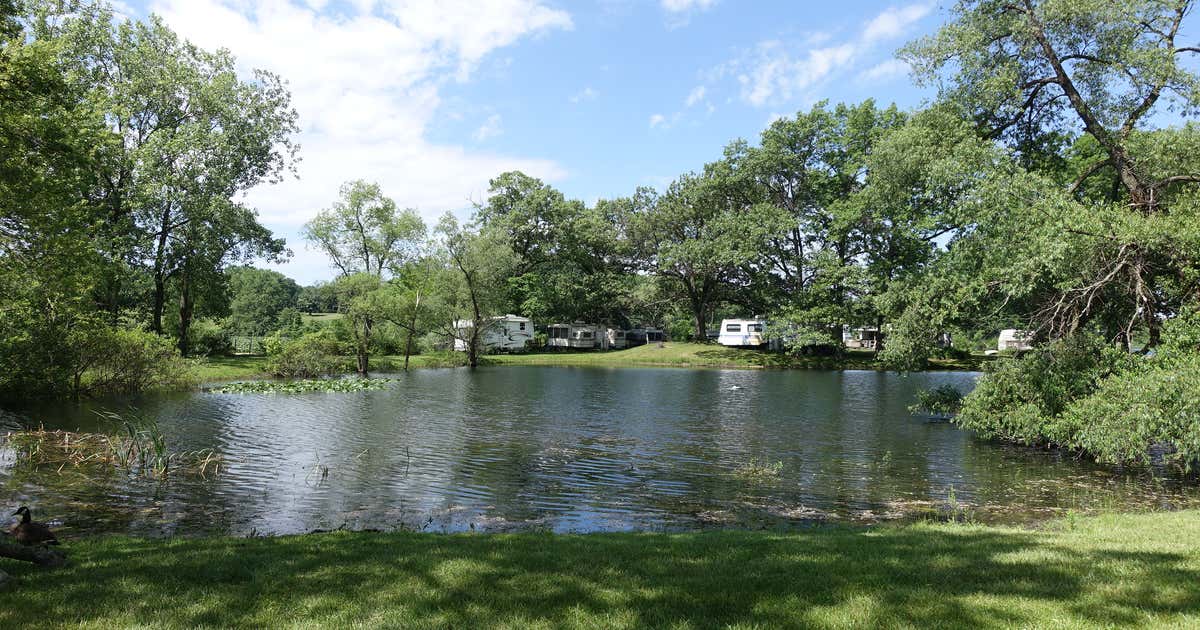 Mink Lake Campground, Valparaiso Roadtrippers