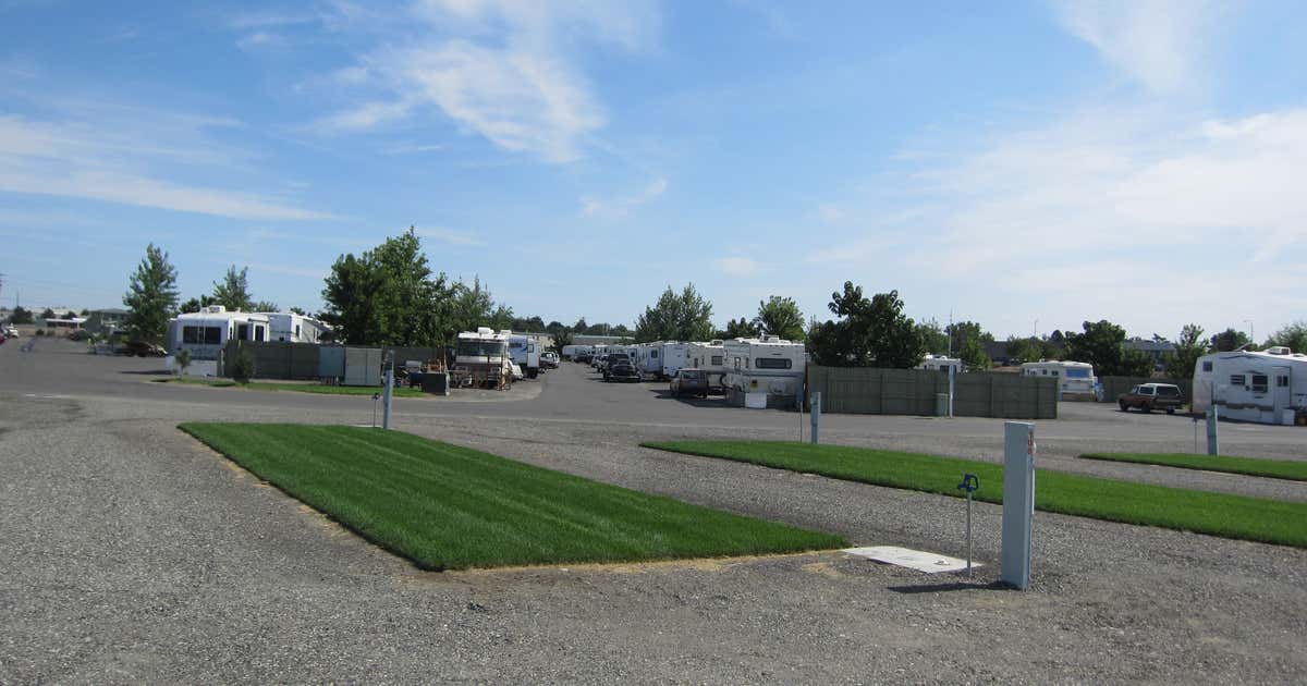 Moon Drop Rv MoonRiver RV Resort, Richland | Campendium