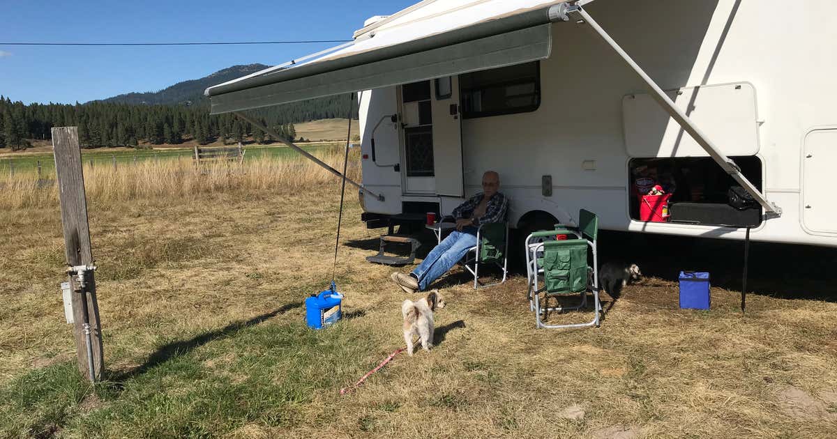 Mundo Hot Springs RV Park and Hot Springs, Cambridge Roadtrippers