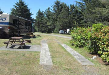 Photo of Honey Bear Campground & RV Resort