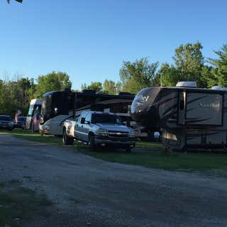 St. Clair RV Campground - Thousand Trails