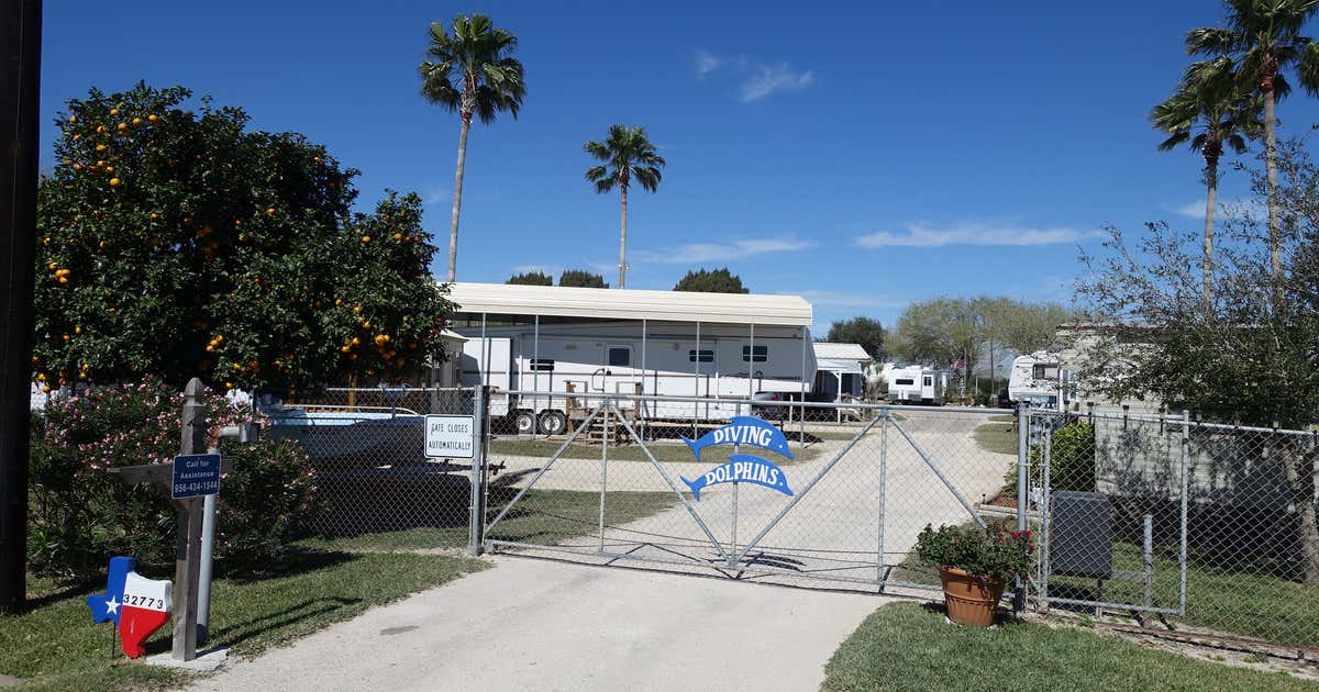 Diving Dolphins RV Park, Rio Hondo Roadtrippers