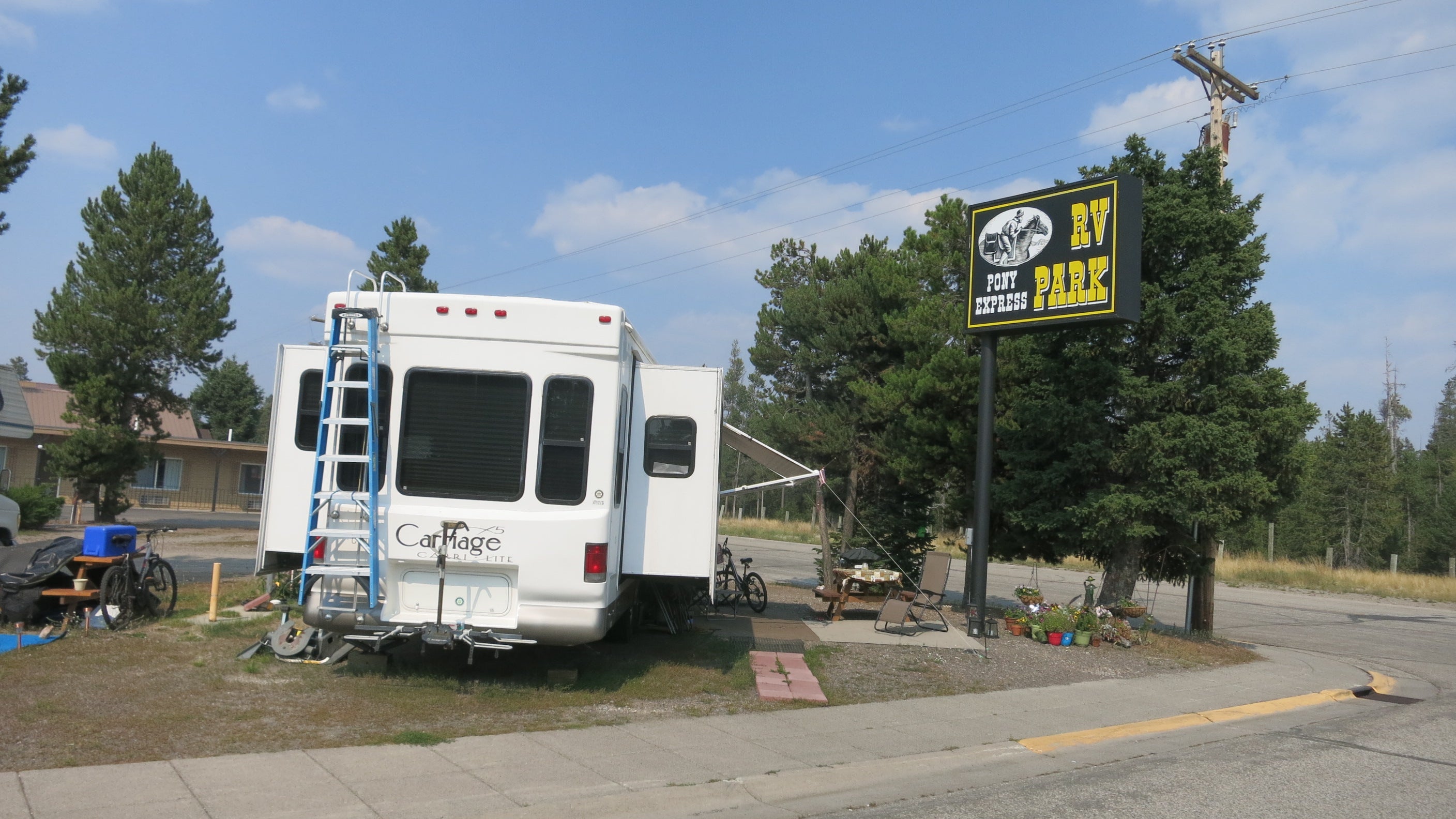 Pony Express Rv Pony Express Motel & RV Park, West Yellowstone | Campendium