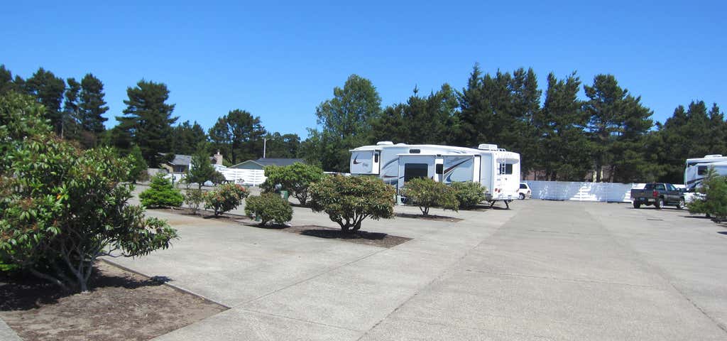 Photo of Pacific Pines RV Park
