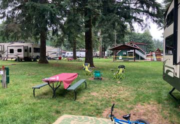 Photo of Lone Fir Resort Campground