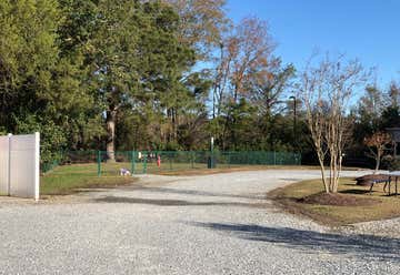 Photo of Raleigh Oaks RV Resort & Cottages