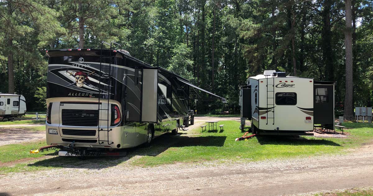 Enfield Rocky Mount KOA, Enfield Roadtrippers