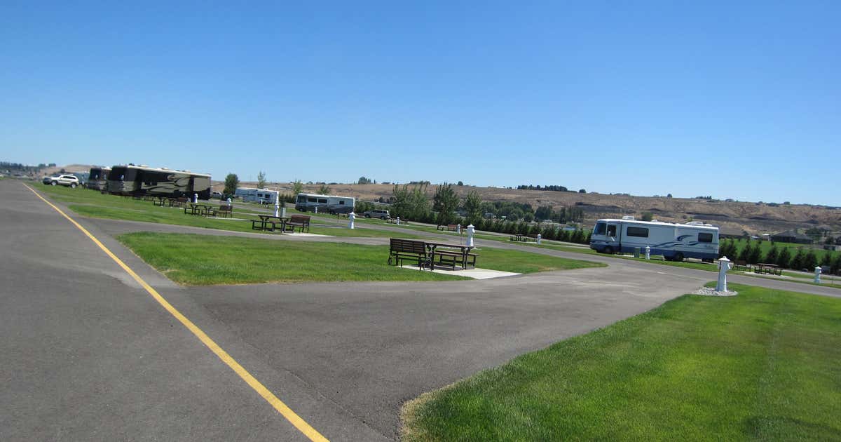 Columbia Sun RV Resort, Kennewick Roadtrippers