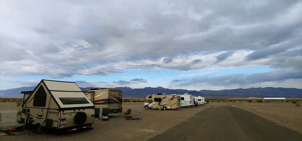 Photo of Stovepipe Wells Village RV Park