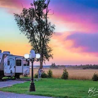 Territory Route 66 RV Park & Campgrounds