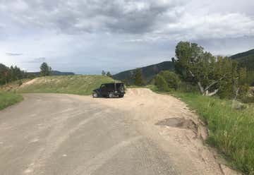 Photo of Gros Ventre Road Tuck-In