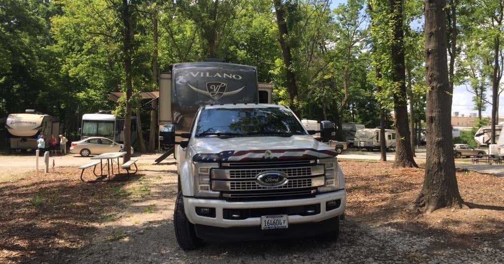 The Woods at Plaza Drive RV Park, Harrisonville Roadtrippers