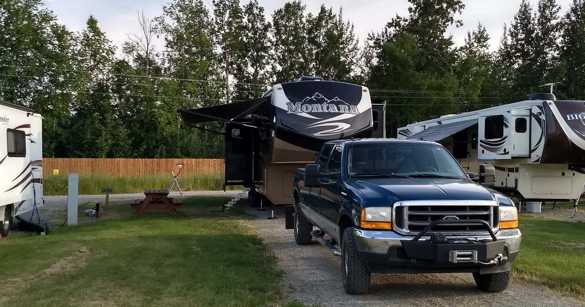 Big Bear RV Park, Palmer Roadtrippers