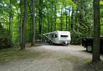 Photo of Hy-Land Court RV Park
